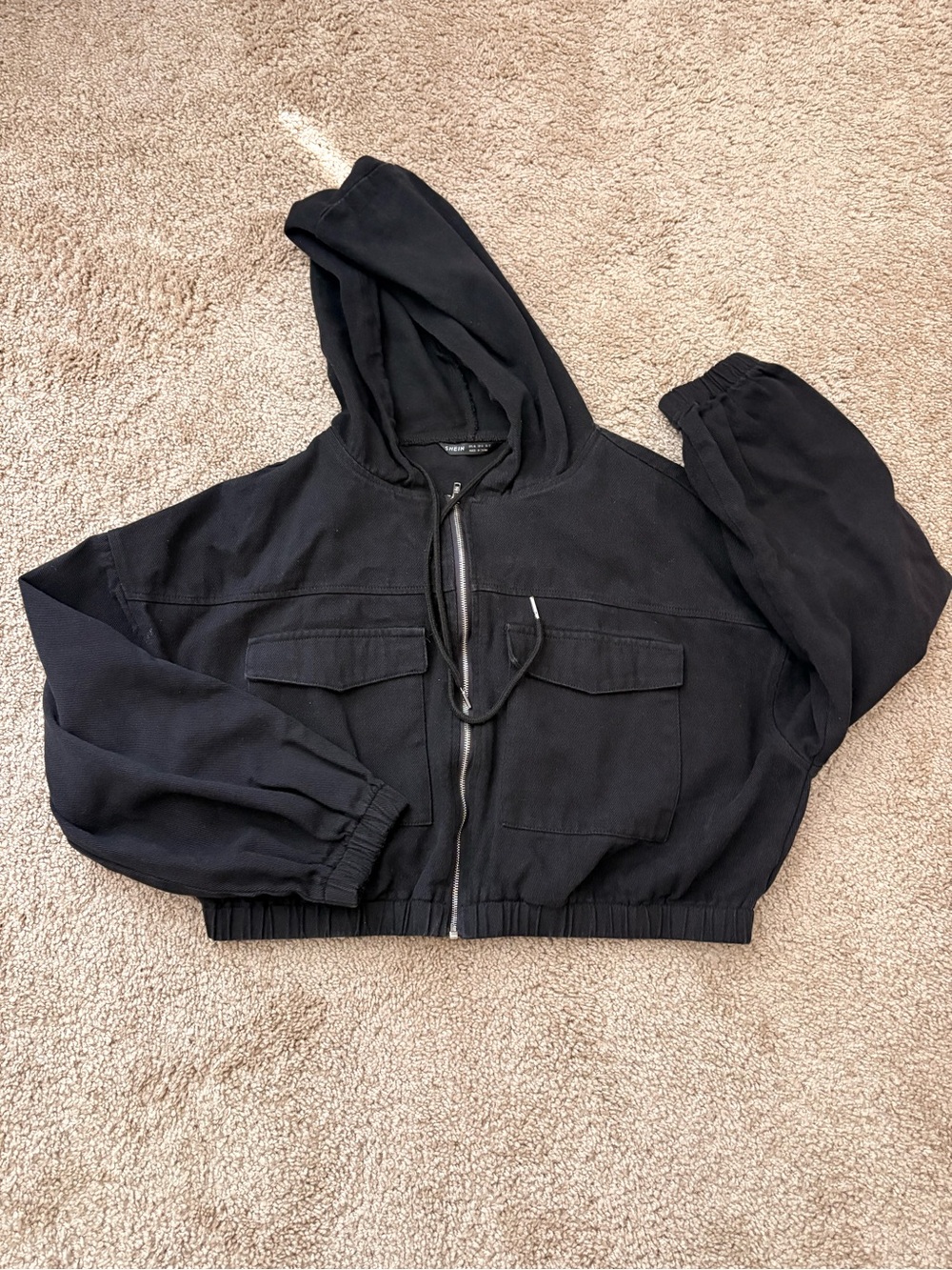SHEIN Black Cropped Hooded Zip-Up Jacket